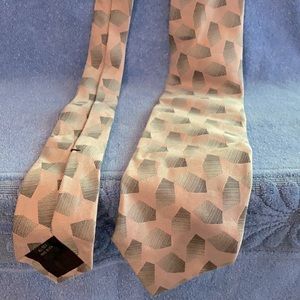 🏈 Garrick Anderson necktie possible NFL link